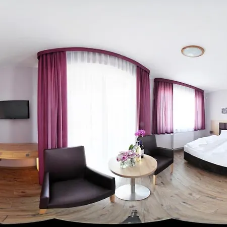 Magnolia- Goscinne Couette-café Zgorzelec