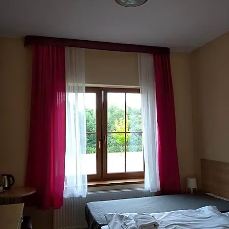 Magnolia- Goscinne Bed & Breakfast Zhořelec