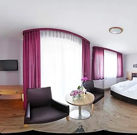 Magnolia- Goscinne فندق مبيت وإفطار 3*