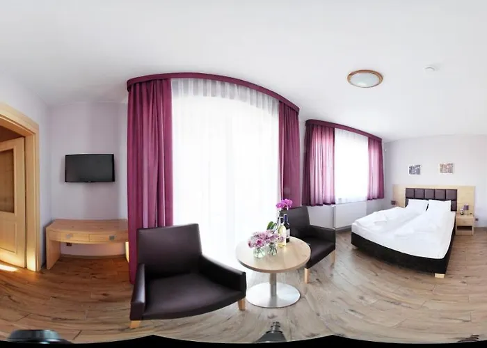 Magnolia- Goscinne Bed and Breakfast Ζγκοζέλετς