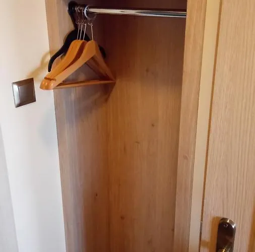 Magnolia- Goscinne Bed and Breakfast